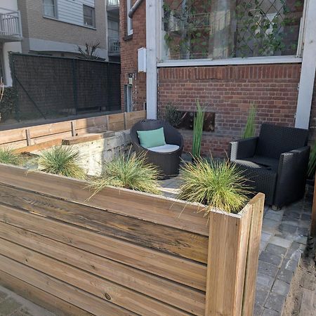 Appartement Spacieux Avec Parking Et Terrasse เดอปาน ภายนอก รูปภาพ