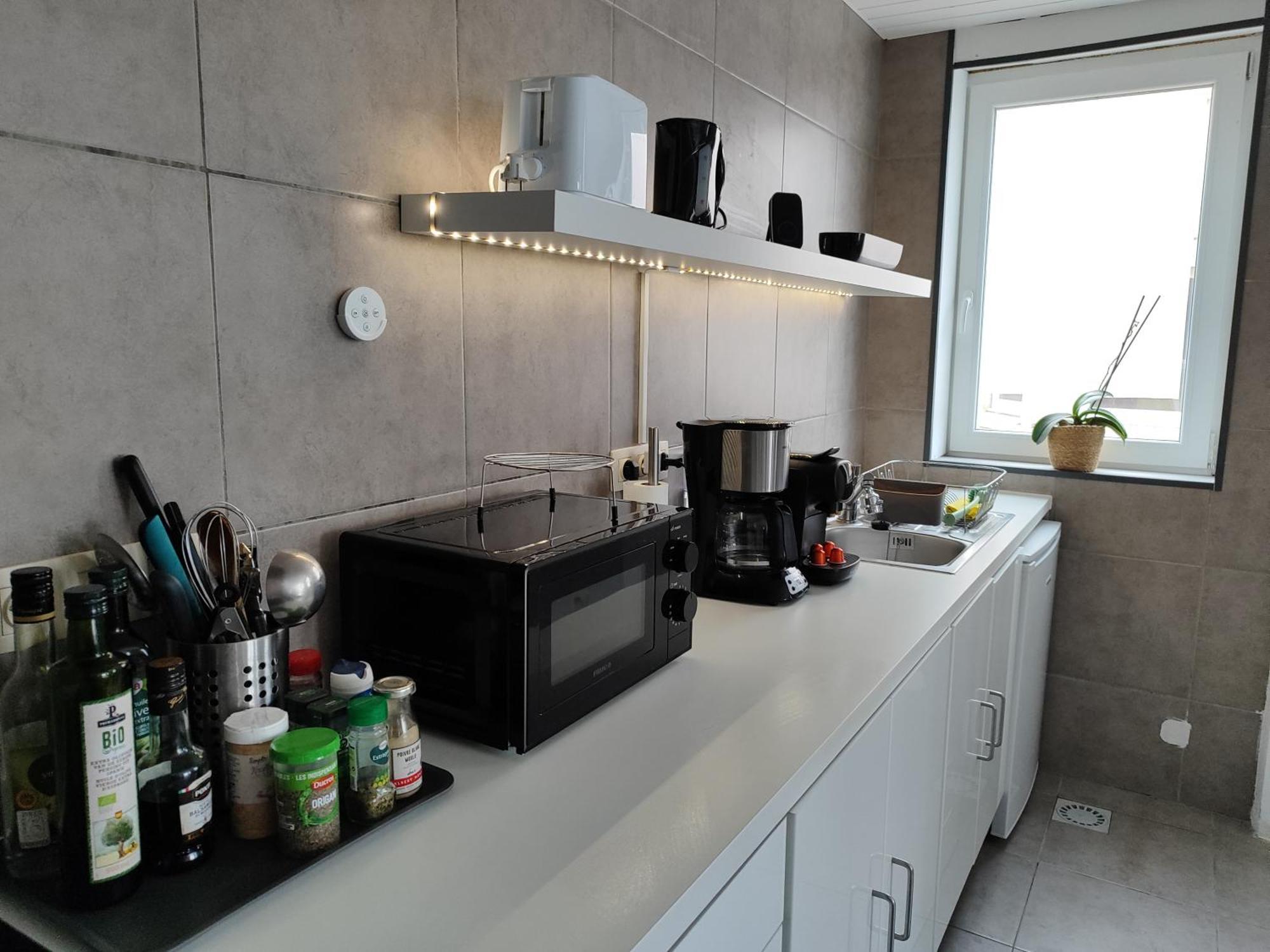Appartement Spacieux Avec Parking Et Terrasse เดอปาน ภายนอก รูปภาพ